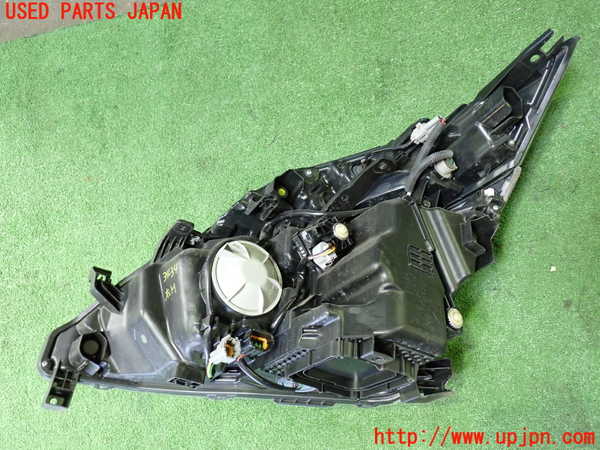 1UPJ-9234341130]セレナ e-POWER(HFC27)右ヘッドライト LED 中古_3