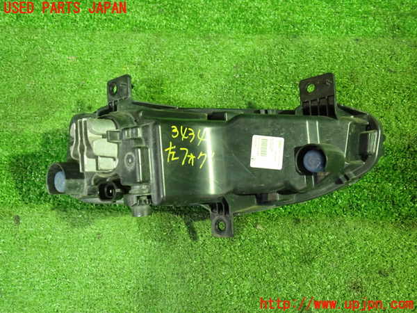 1UPJ-9234341182]セレナ e-POWER(HFC27)左フォグ 中古_2