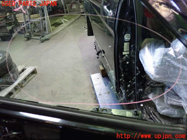 1UPJ-9234341230]セレナ e-POWER(HFC27)右前ドア ジャンク AGC M2H4U 43R-00034_3