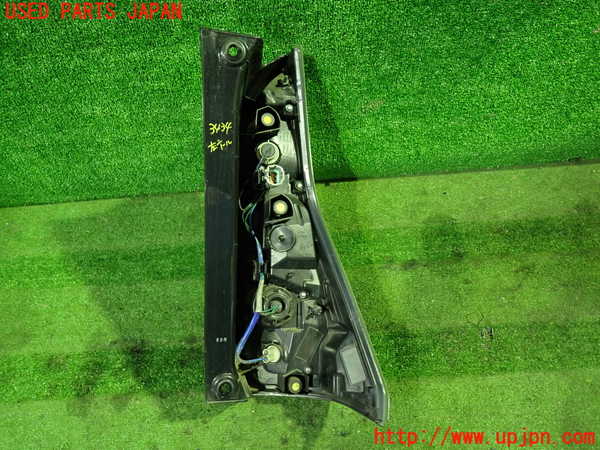 1UPJ-9234341536]セレナ e-POWER(HFC27)左テールランプ 中古_2