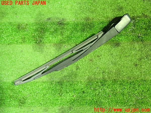 1UPJ-9234341661]セレナ e-POWER(HFC27)リアワイパーアーム1 中古_2