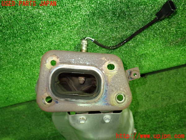 1UPJ-9234342661]セレナ e-POWER(HFC27)触媒1 中古_3