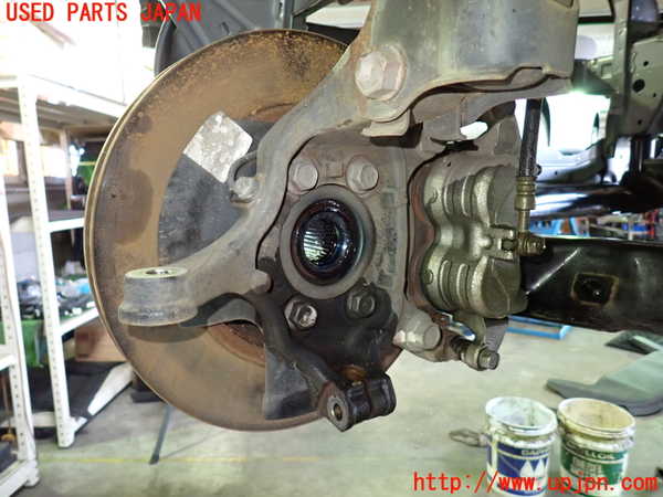 1UPJ-9234344295]セレナ e-POWER(HFC27)左フロントナックルハブ 中古_2