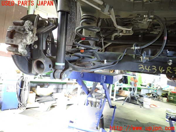 1UPJ-9234345380]セレナ e-POWER(HFC27)リアアクスルビーム 中古_4