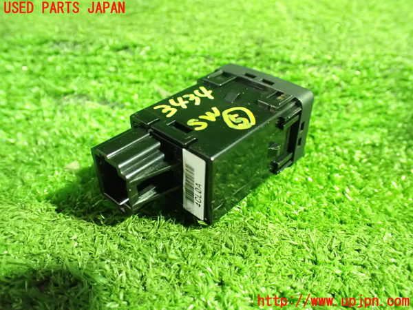 1UPJ-9234346310]セレナ e-POWER(HFC27)スイッチ5（横滑り防止OFF） 中古_2