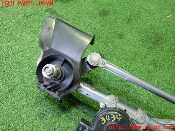 1UPJ-9234346770]セレナ e-POWER(HFC27)フロントワイパーモーター 中古_3