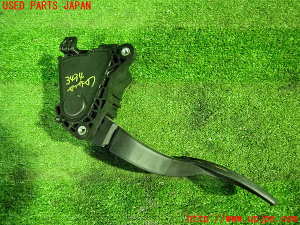 1UPJ-9234346381]セレナ e-POWER(HFC27)センサー1（アクセルペダル） 中古_2