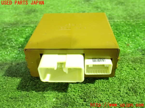 1UPJ-9234346154]セレナ e-POWER(HFC27)コンピューター9 中古 360325TA0B_2