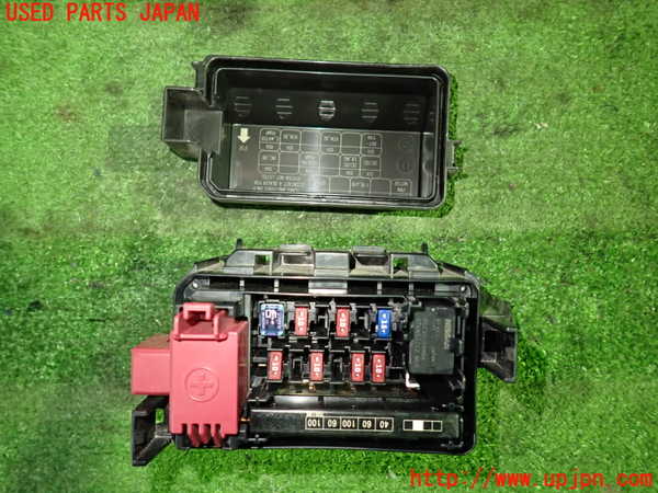 1UPJ-9234346742]セレナ e-POWER(HFC27)ヒューズボックス2 中古_2