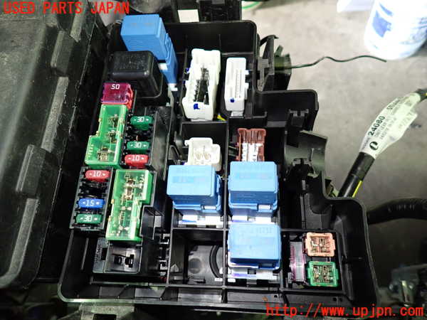 1UPJ-9234346743]セレナ e-POWER(HFC27)ヒューズボックス3 中古_5