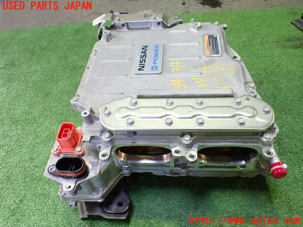 1UPJ-9234346916]セレナ e-POWER(HFC27)インバーターコンバーター 中古_2