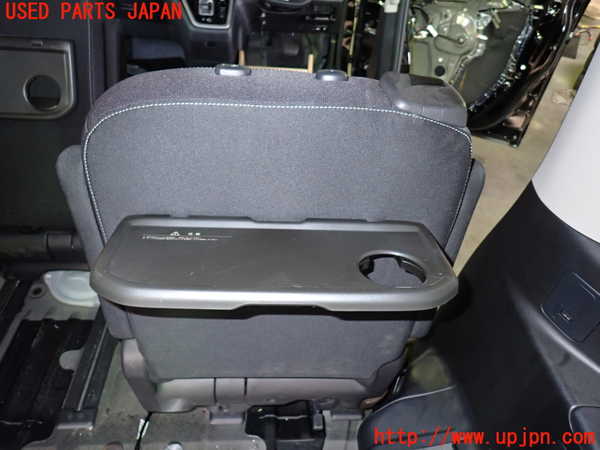 1UPJ-9234347145]セレナ e-POWER(HFC27)右2列目シート 中古_5