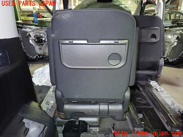 1UPJ-9234347175]セレナ e-POWER(HFC27)左2列目シート 中古_4