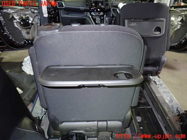 1UPJ-9234347175]セレナ e-POWER(HFC27)左2列目シート 中古_5