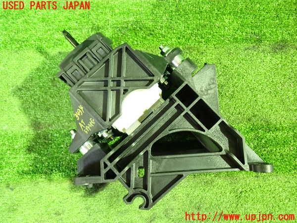 1UPJ-9234347555]セレナ e-POWER(HFC27)ATシフトレバー 中古_3