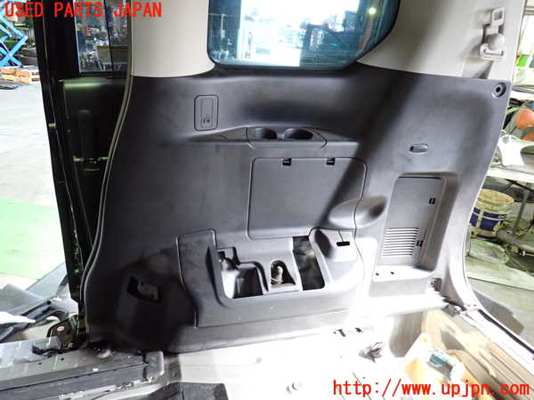 1UPJ-9234347675]セレナ e-POWER(HFC27)右リアピラートリム 中古_3