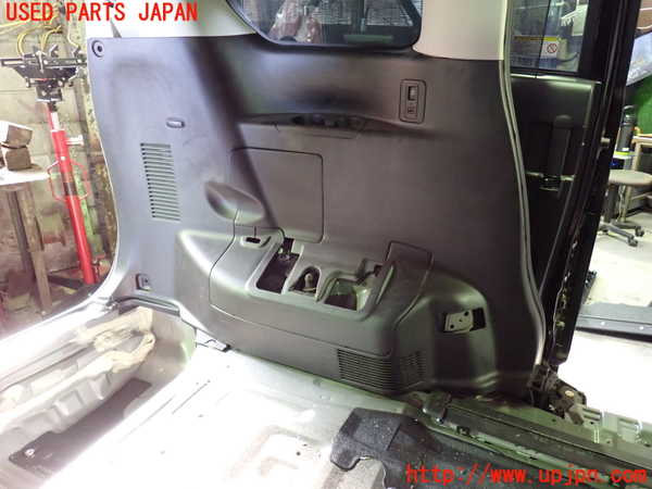 1UPJ-9234347680]セレナ e-POWER(HFC27)左リアピラートリム 中古_3