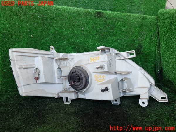 1UPJ-9234351132]セレナ(TC24)左ヘッドライト ハロゲン 中古_3