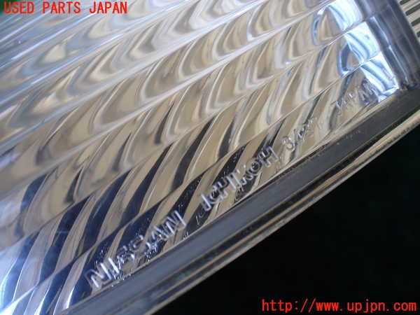 1UPJ-9234351152]セレナ(TC24)左コーナーランプ 中古_3