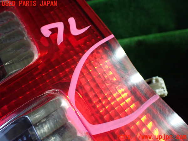 1UPJ-9234351530]セレナ(TC24)右テールランプ 中古_2