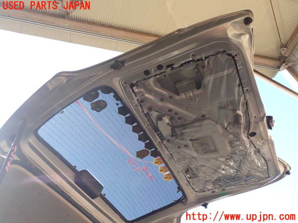 1UPJ-9234351566]セレナ(TC24)バックドア リアゲート ハッチ ジャンク_4
