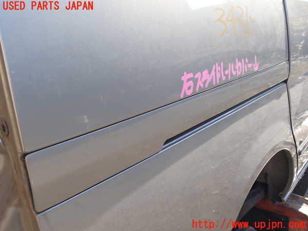 1UPJ-9234351360]セレナ(TC24)右スライドレールカバー 中古_2