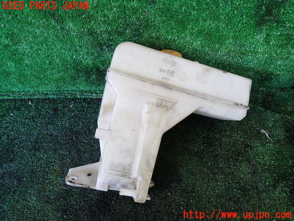 1UPJ-9234352410]セレナ(TC24)ラジエータータンク 中古_2