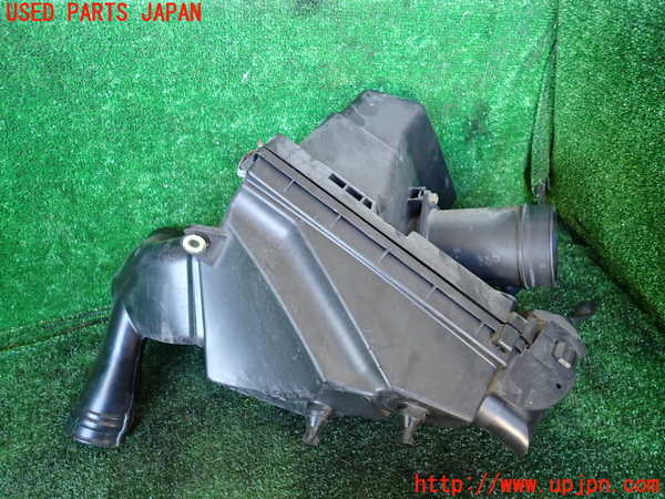 1UPJ-9234352560]セレナ(TC24)エアクリーナーボックス 中古_3