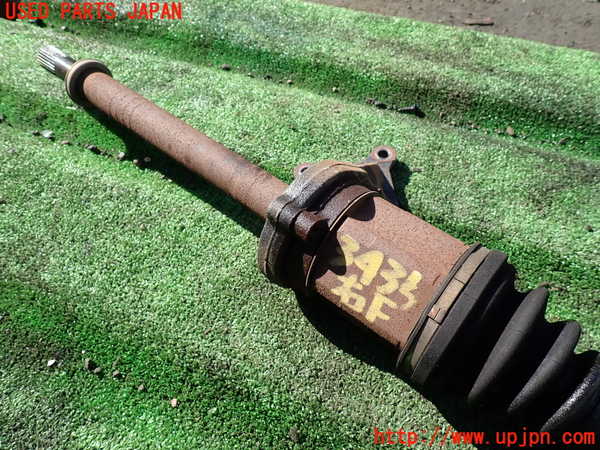 1UPJ-9234354010]セレナ(TC24)右フロントドライブシャフト 中古_3