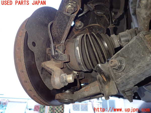 1UPJ-9234354295]セレナ(TC24)左フロントナックルハブ 中古_2