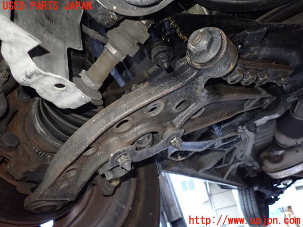 1UPJ-9234355176]セレナ(TC24)右フロントロアアーム1 中古_2