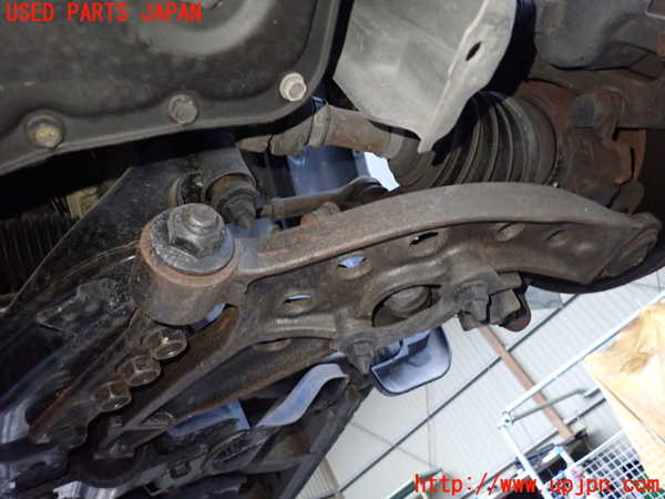 1UPJ-9234355186]セレナ(TC24)左フロントロアアーム1 中古_2