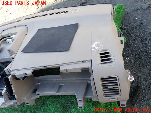1UPJ-9234357505]セレナ(TC24)ダッシュボード 中古_2