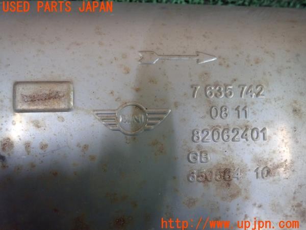 3UPJ=9234360152]BMW ミニ(MINI)ジョンクーパーワークス(MFJCW R56)純正 7635742 マフラー 2分割カット 中古_5