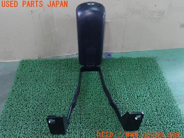 3UPJ=9234360652]BMW ミニ(MINI)ジョンクーパーワークス(MFJCW R56)純正 アームレスト 中古_4