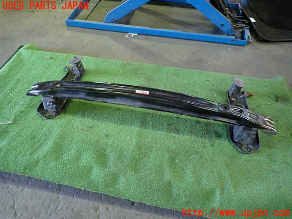 1UPJ-9234361014]BMW ミニ(MINI)ジョンクーパーワークス(JCW) R56(MFJCW)フロントバンパーホースメント 中古_2