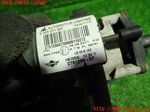 1UPJ-9234361180]BMW ミニ(MINI)ジョンクーパーワークス(JCW) R56(MFJCW)右フォグ 中古_2