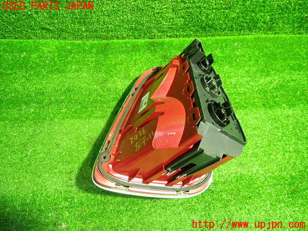 1UPJ-9234361536]BMW ミニ(MINI)ジョンクーパーワークス(JCW) R56(MFJCW)左テールランプ 中古_4
