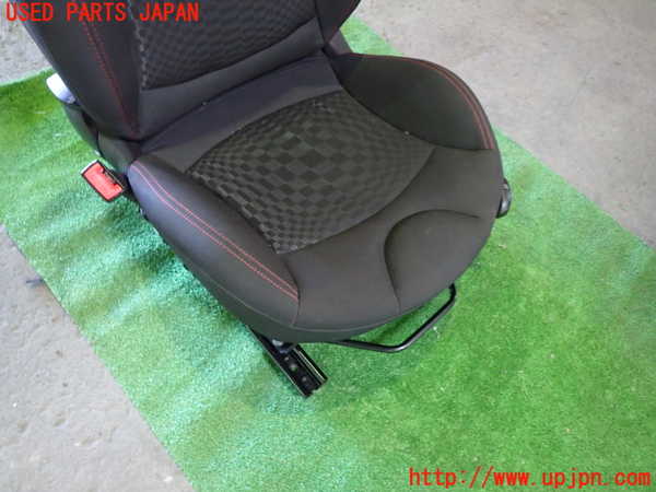 1UPJ-9234367065]BMW ミニ(MINI)ジョンクーパーワークス(JCW) R56(MFJCW)助手席シート 中古_3