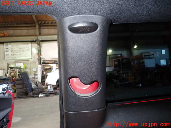 1UPJ-9234367675]BMW ミニ(MINI)ジョンクーパーワークス(JCW) R56(MFJCW)右リアピラートリム 中古_2