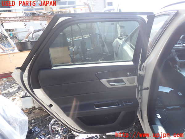 1UPJ-9234381320]ジャガー・XF スポーツブレイク(JBS2NC)左後ドア 中古_4