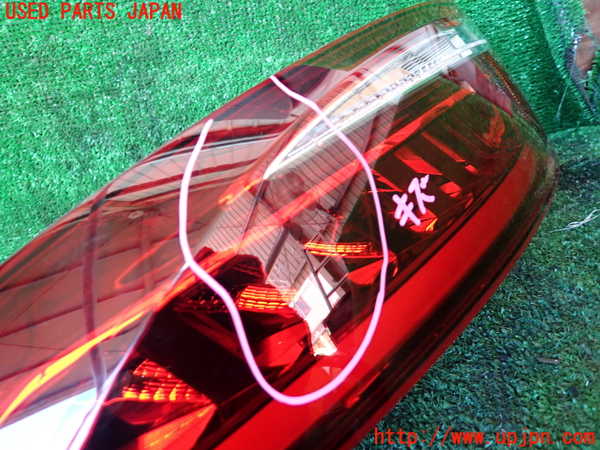 1UPJ-9234381536]ジャガー・XF スポーツブレイク(JBS2NC)左テールランプ 中古_2