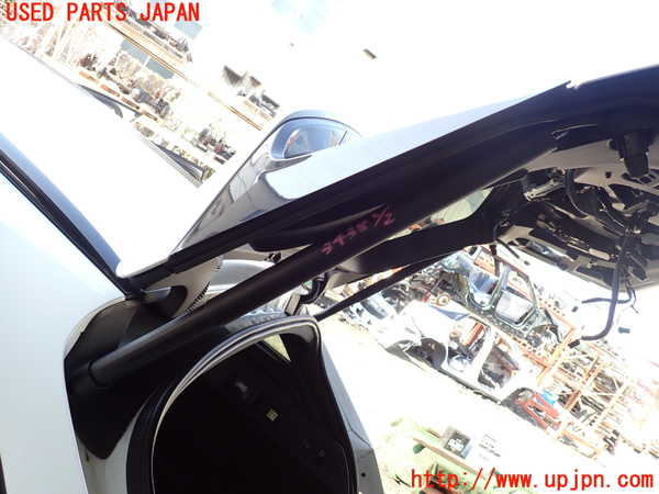 1UPJ-9234381584]ジャガー・XF スポーツブレイク(JBS2NC)リアゲートダンパー 中古_2