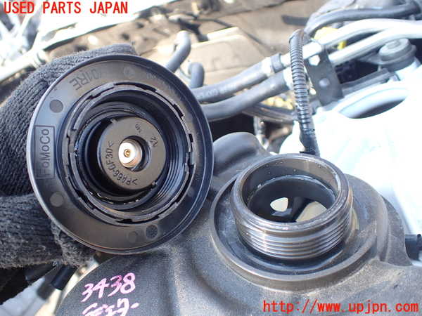 1UPJ-9234382410]ジャガー・XF スポーツブレイク(JBS2NC)ラジエータータンク 中古_2