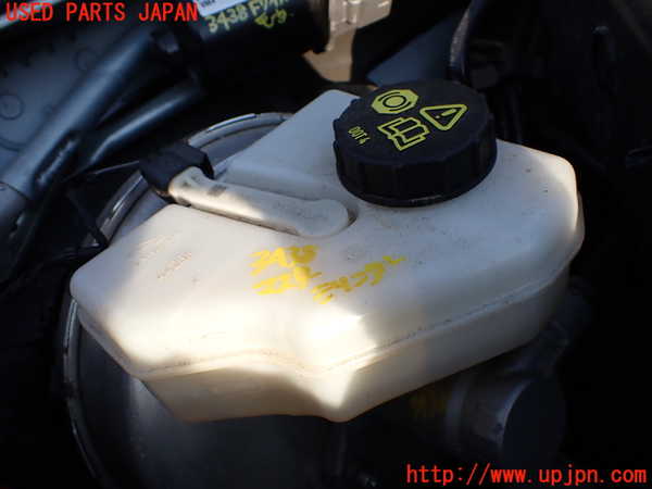 1UPJ-9234384050]ジャガー・XF スポーツブレイク(JBS2NC)ブレーキマスターシリンダー 中古_2