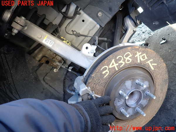 1UPJ-9234384290]ジャガー・XF スポーツブレイク(JBS2NC)右フロントナックルハブ 中古_2