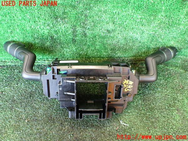 1UPJ-9234386720]ジャガー・XF スポーツブレイク(JBS2NC)コンビネーションスイッチ 中古_4