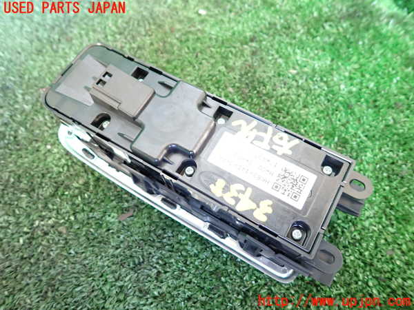 1UPJ-9234386240]ジャガー・XF スポーツブレイク(JBS2NC)右前パワーウィンドウスイッチ 中古_2