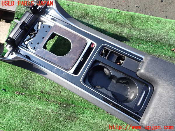 1UPJ-9234387540]ジャガー・XF スポーツブレイク(JBS2NC)センターコンソール 中古_2