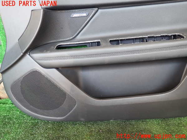 1UPJ-9234381234]ジャガー・XF スポーツブレイク(JBS2NC)右前ドア内張り 中古_3